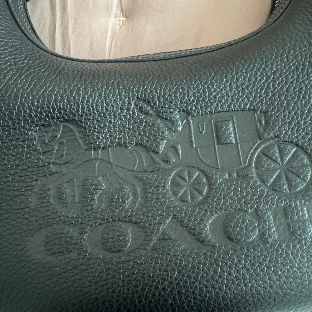 Coach Carmen black leather handbag. - Picture 4 of 9